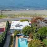 Spiti Damianos Beachfront بوموس