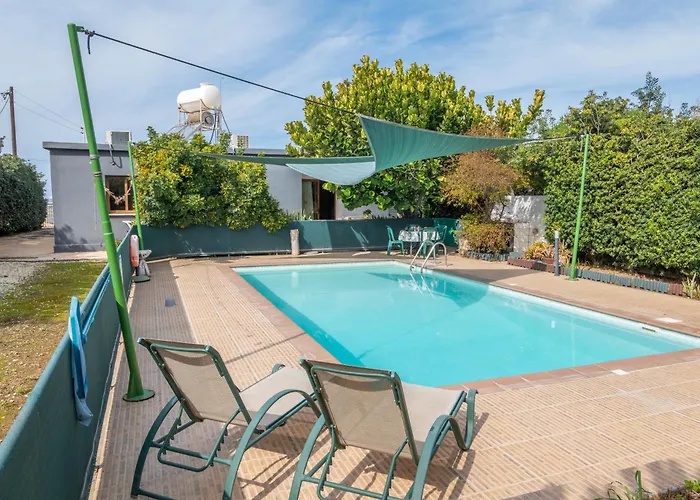 Spiti Damianos Beachfront Vila Pomos