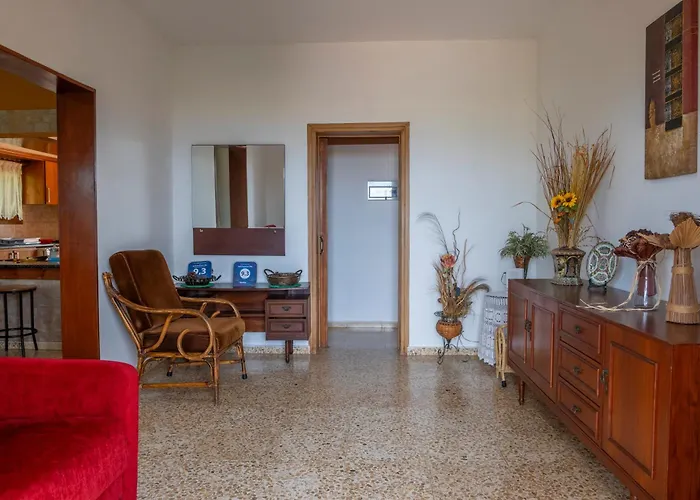 Spiti Damianos Beachfront *