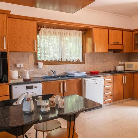 Spiti Damianos Beachfront Willa