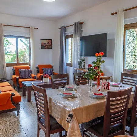 Βίλα Spiti Damianos Beachfront *