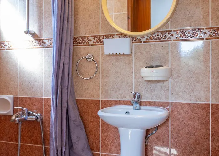 Spiti Damianos Beachfront Villa *